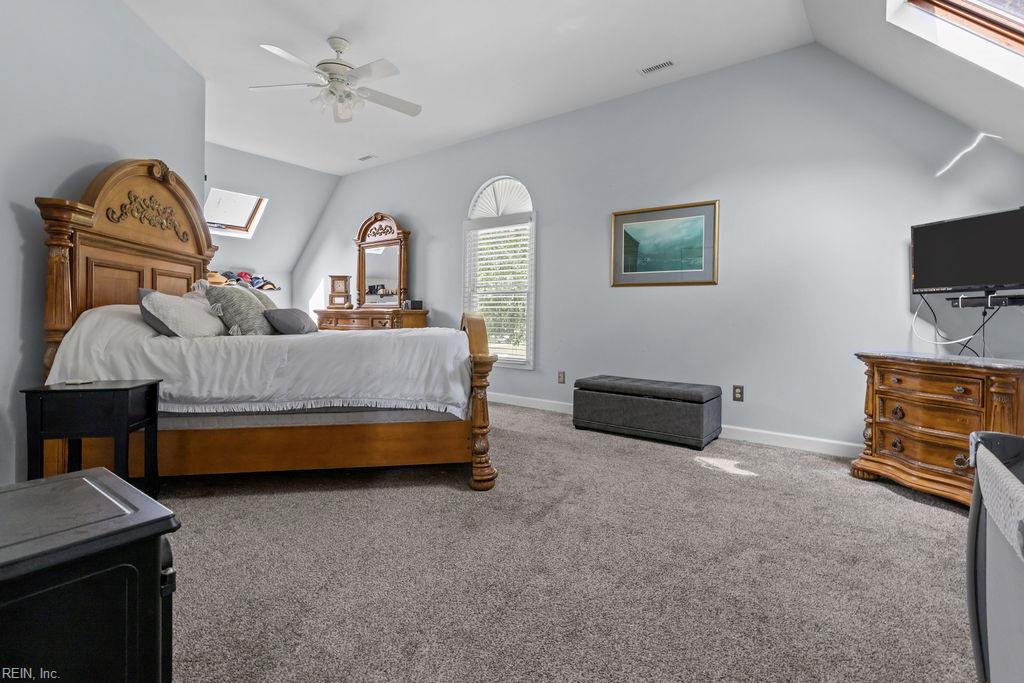 101 Fleetney Cir Property Photo 28