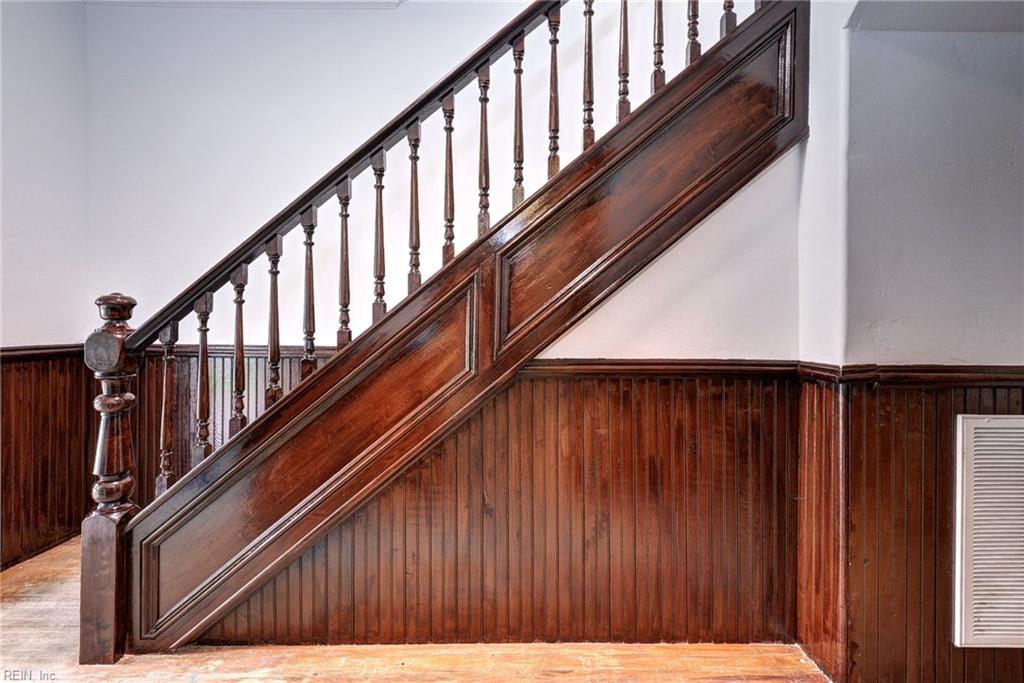 110 Peninsula St Property Photo 5