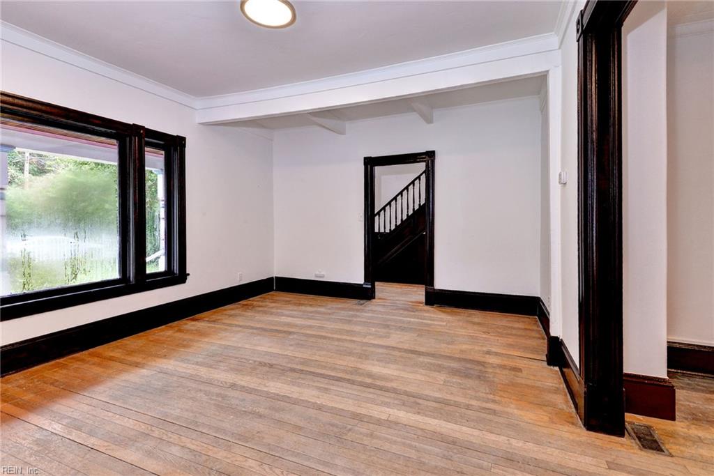 110 Peninsula St Property Photo 8