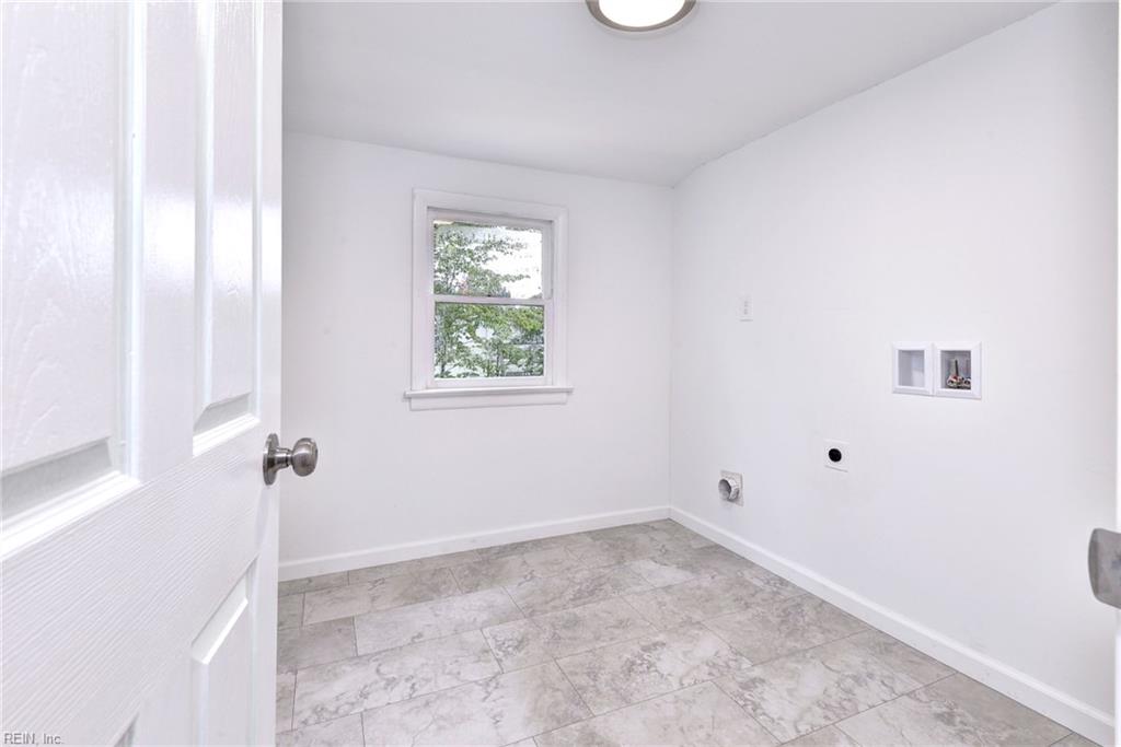 110 Peninsula St Property Photo 20