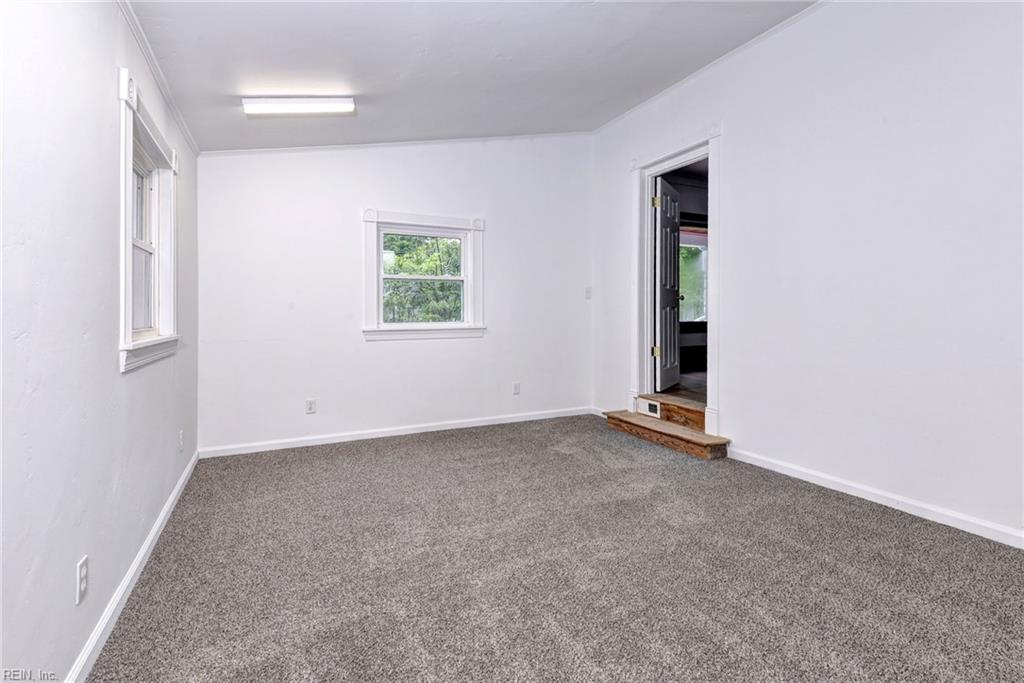 110 Peninsula St Property Photo 29