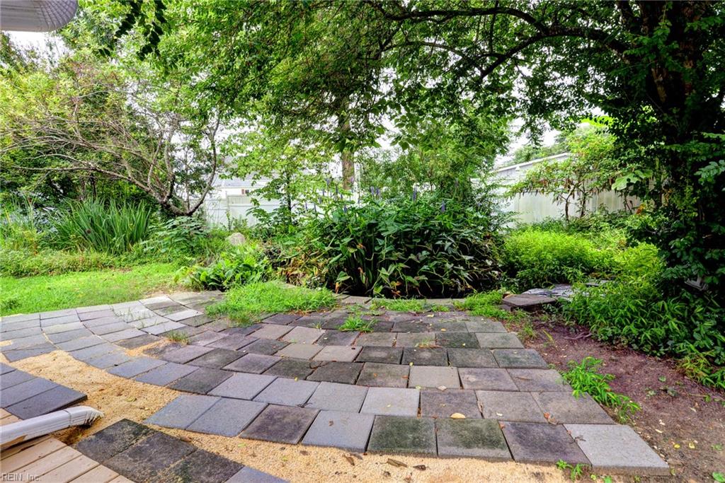110 Peninsula St Property Photo 34