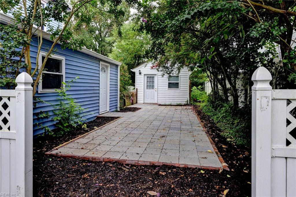 110 Peninsula St Property Photo 39