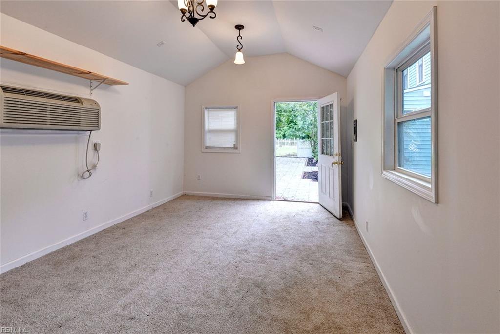 110 Peninsula St Property Photo 41