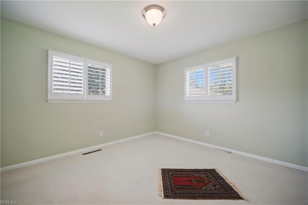 2301 Sibley Ct Property Photo 23