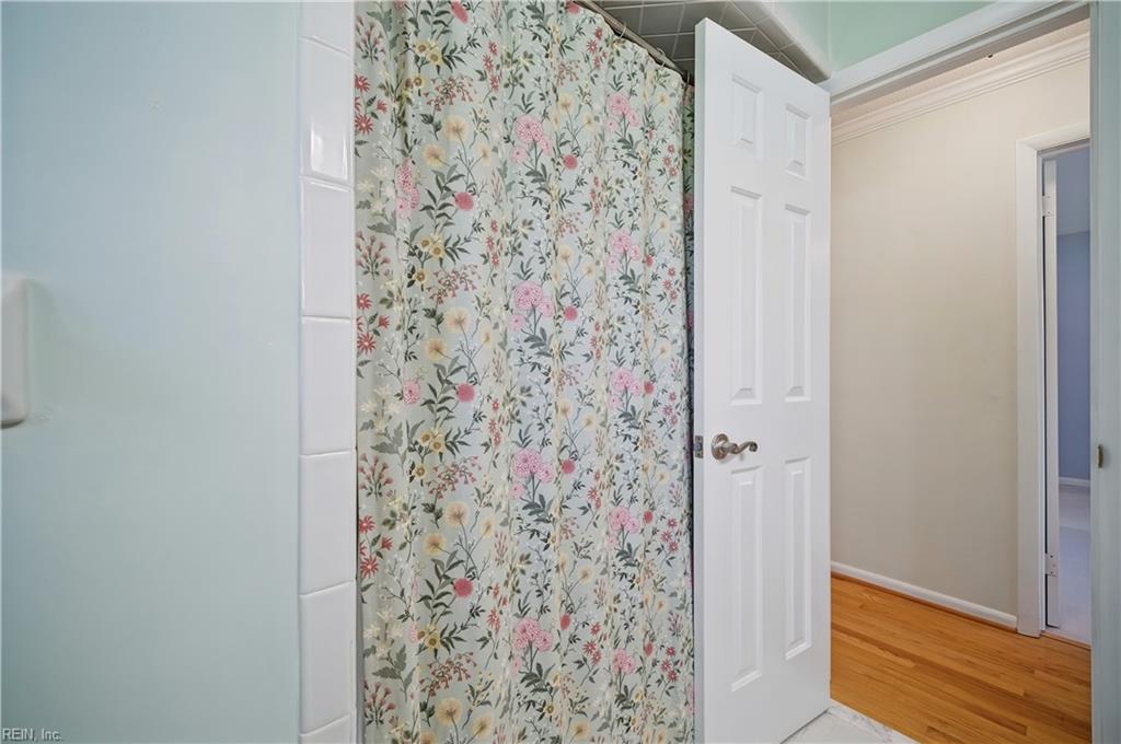 2301 Sibley Ct Property Photo 28