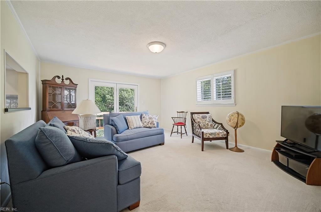 2301 Sibley Ct Property Photo 31