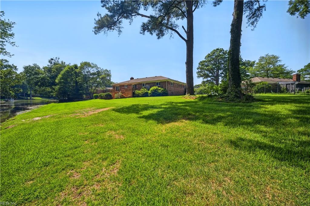 2301 Sibley Ct Property Photo 36