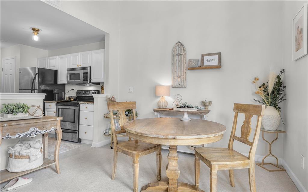 405 Harbour Point Pt Property Photo 14