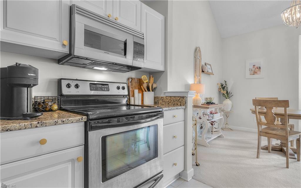 405 Harbour Point Pt Property Photo 21