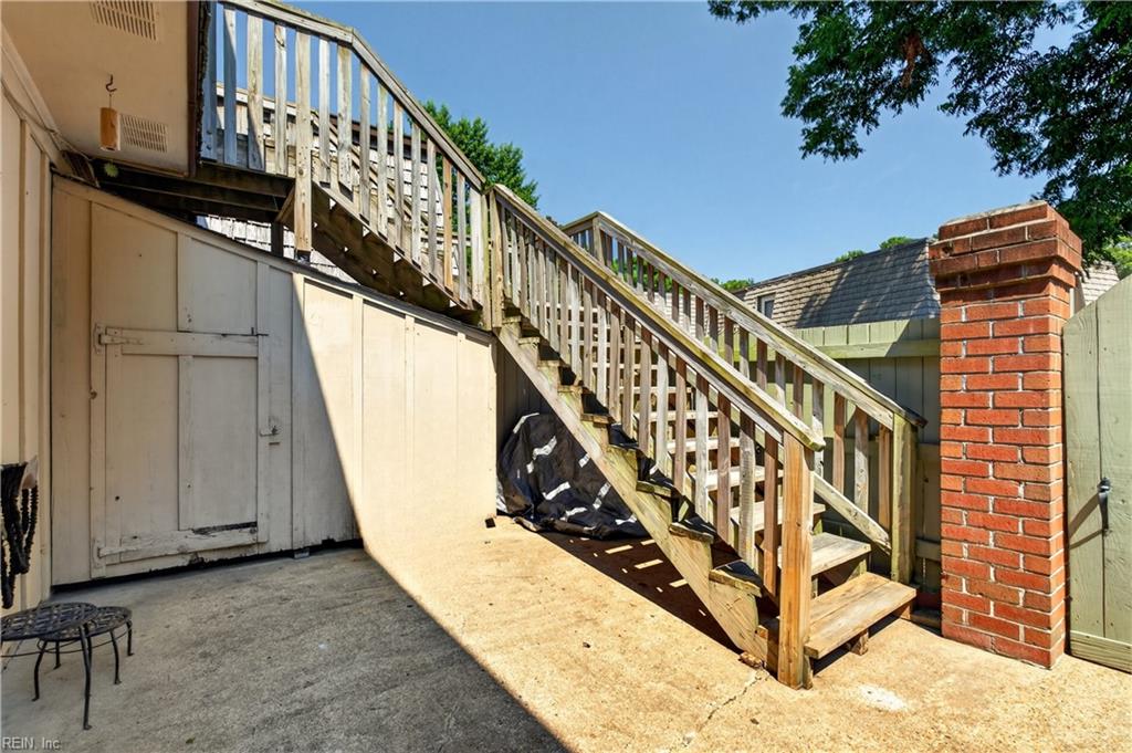 130 Saw Grass Bnd Property Photo 22