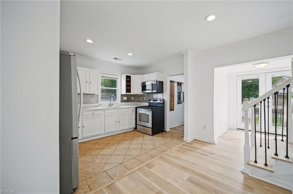 21 Appomattox Ave Property Photo 12