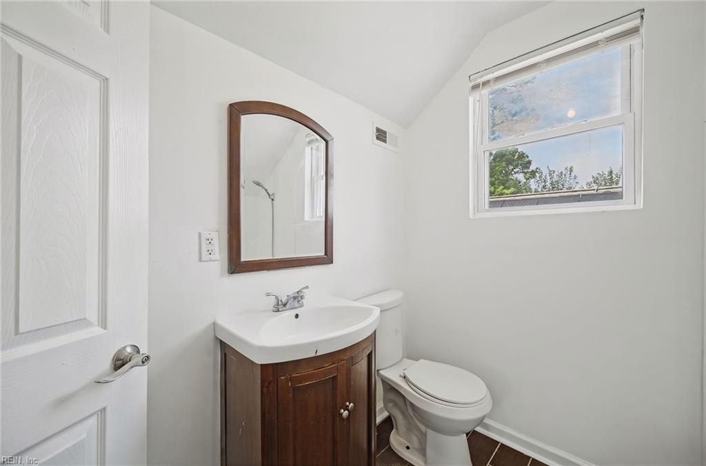 21 Appomattox Ave Property Photo 29