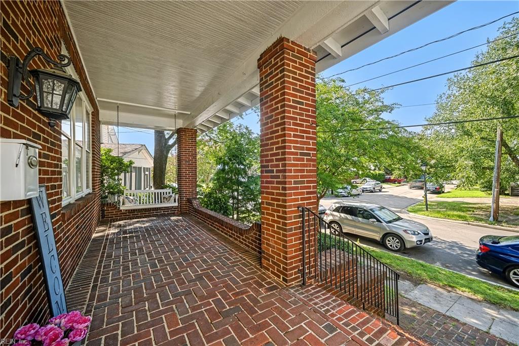 285 Lucile Ave Property Photo 5