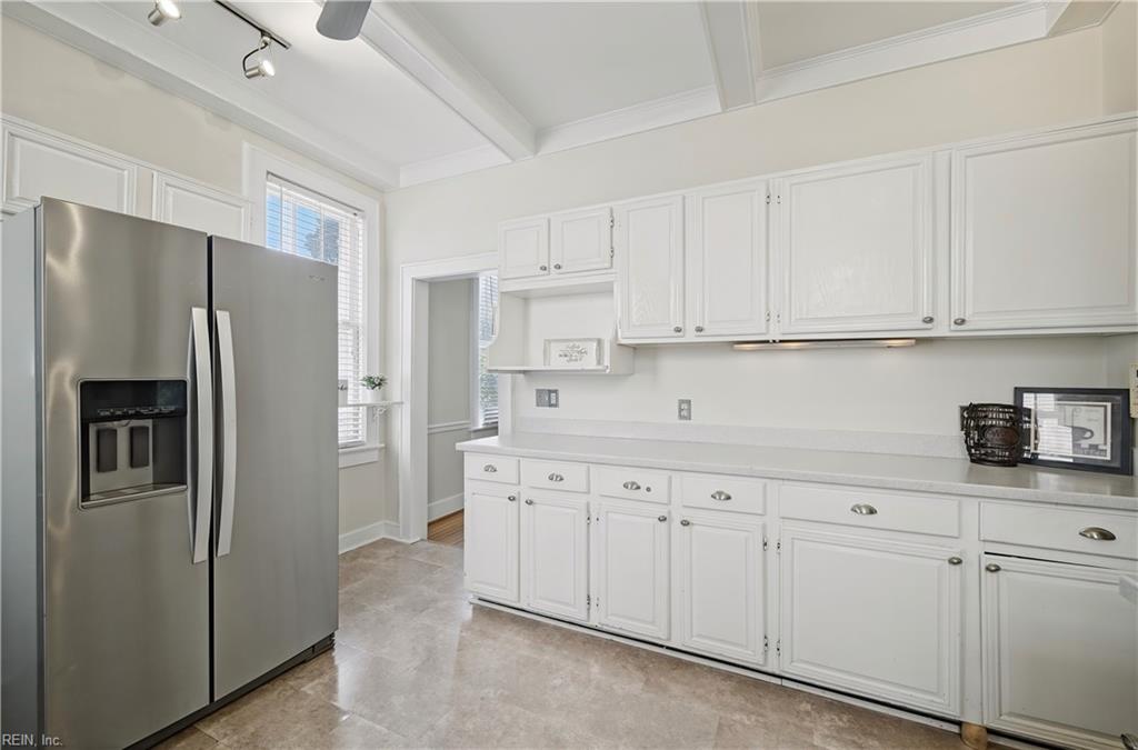 285 Lucile Ave Property Photo 17