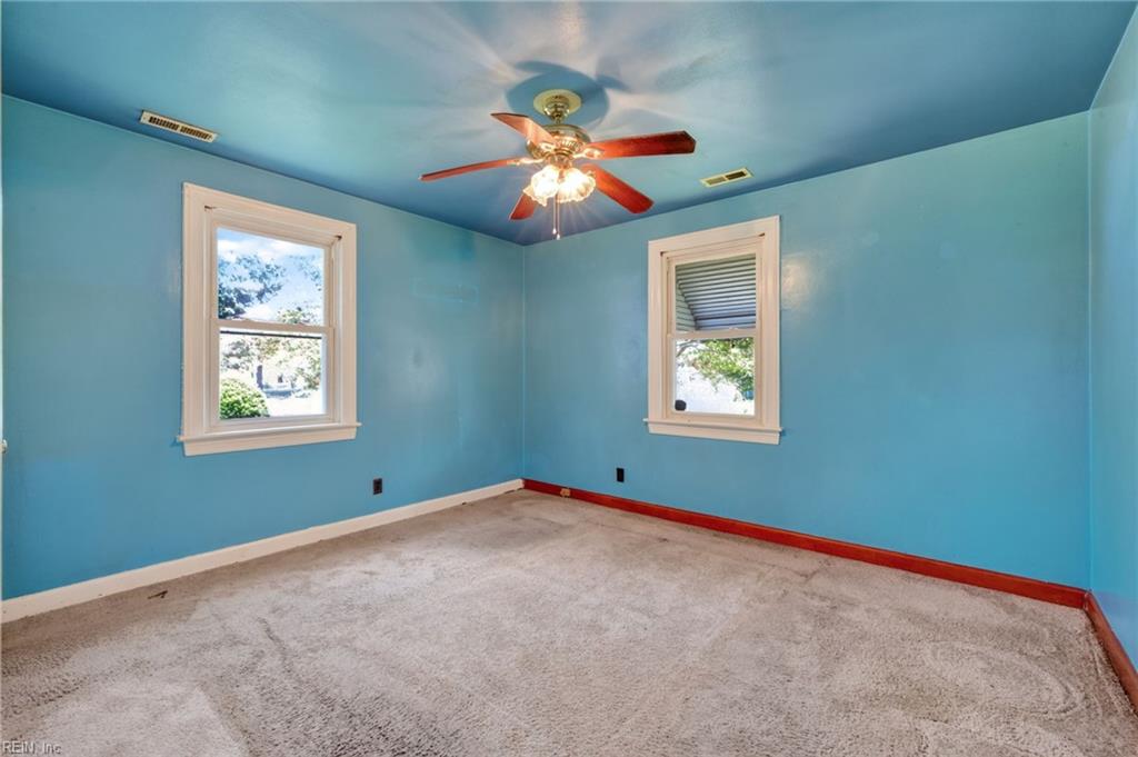 2425 Grandy Ave Property Photo 11