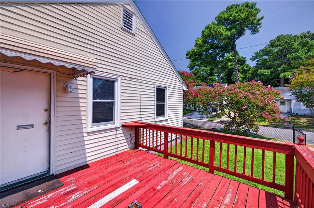 2425 Grandy Ave Property Photo 17