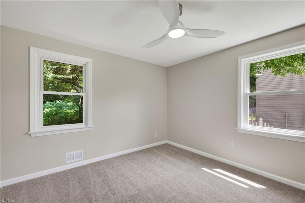 4004 Oak Dr Property Photo 14