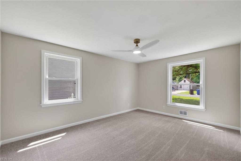4004 Oak Dr Property Photo 17