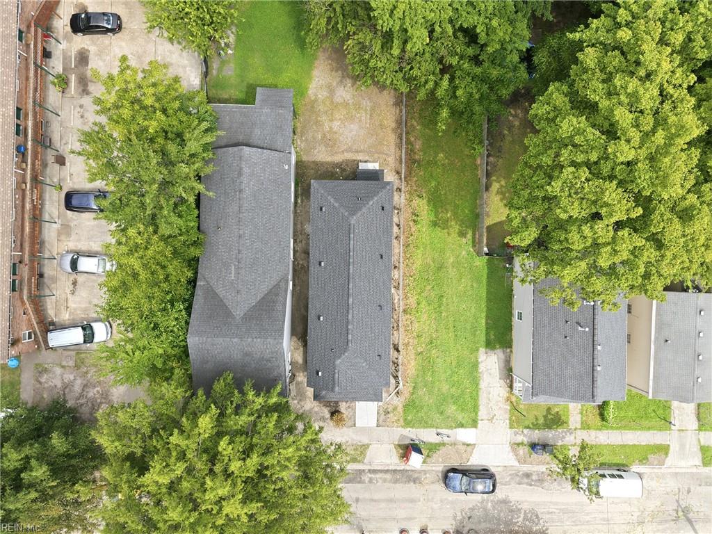 746 Johnson Ave Property Photo 36