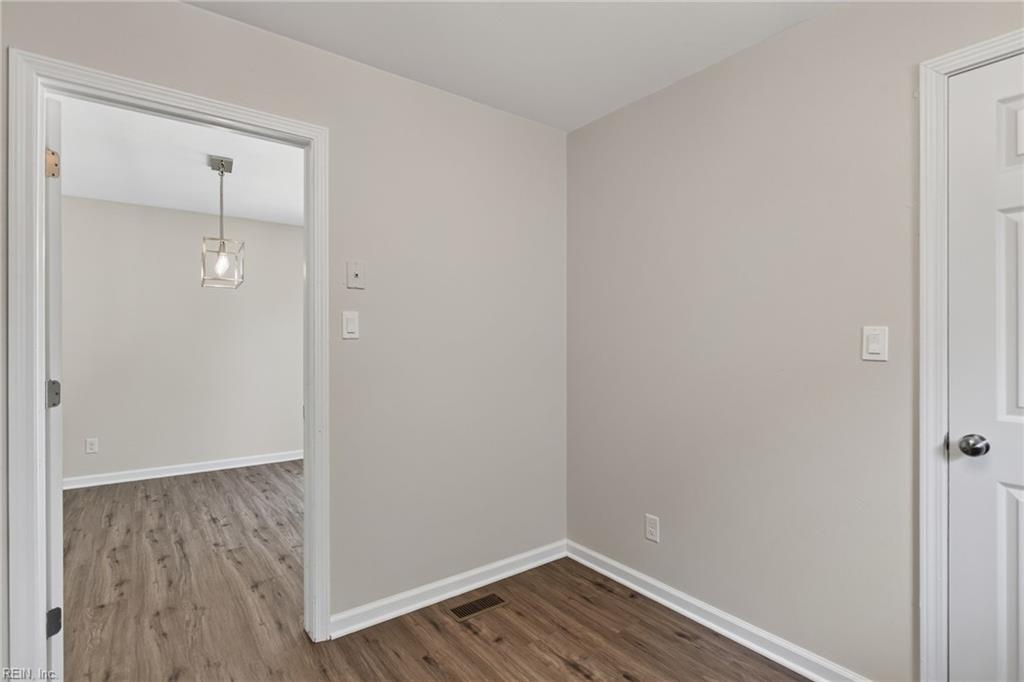 5720 Dunkin St Property Photo 24