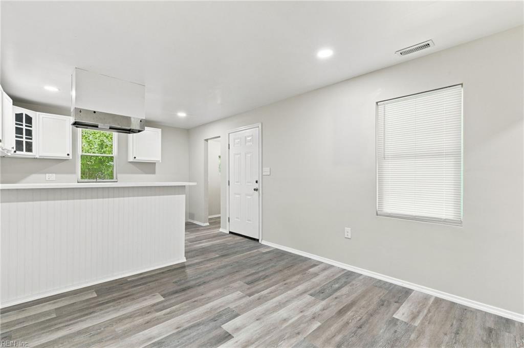 19081 Rawlings Rd Property Photo 4