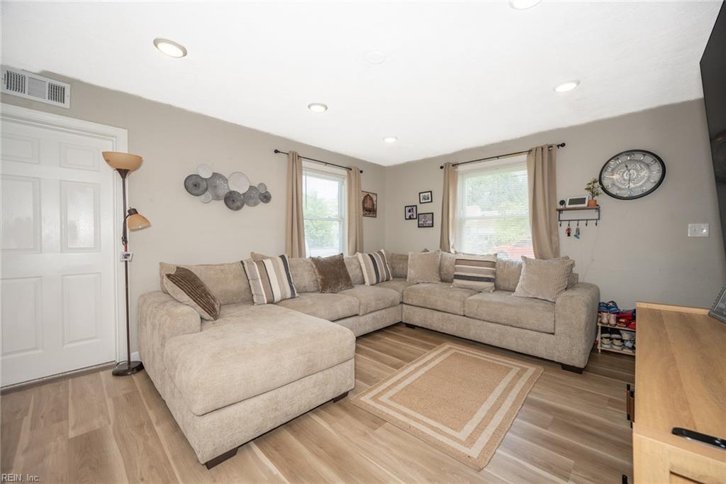 3517 Pamlico Cir Property Photo 6