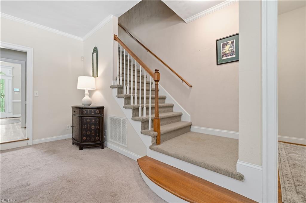 8922 Granby St Property Photo 28