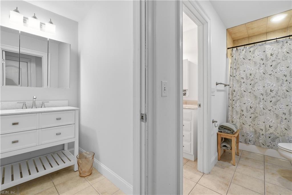 8922 Granby St Property Photo 33