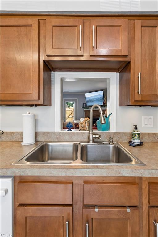 114 Choisy Cres Property Photo 14