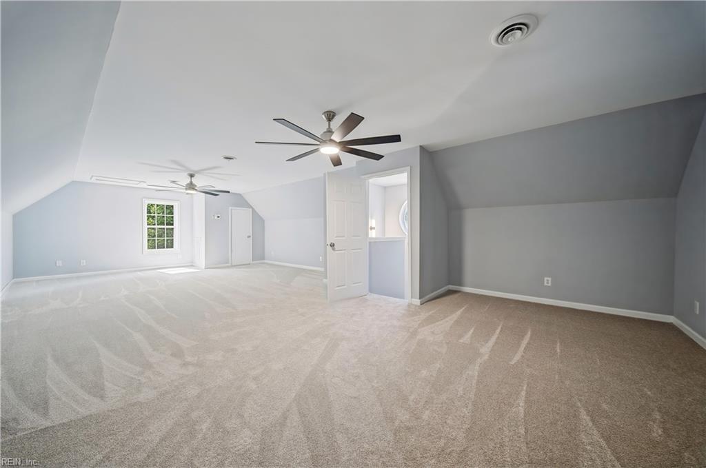 5101 James St Property Photo 25