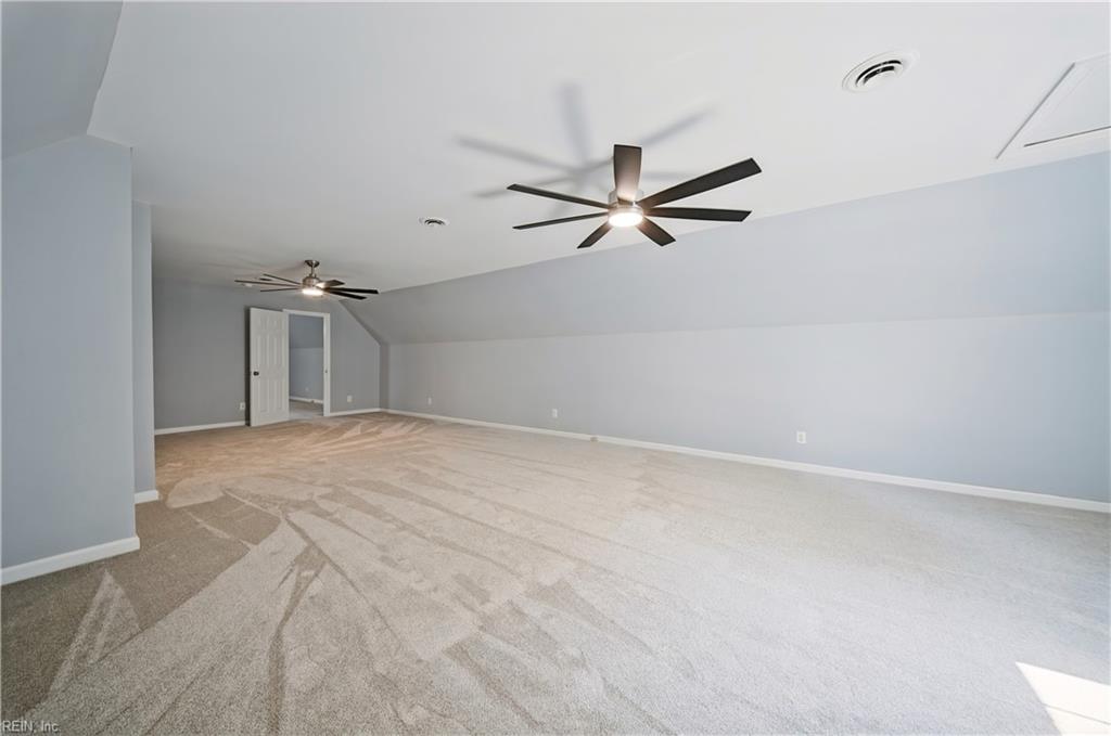 5101 James St Property Photo 29