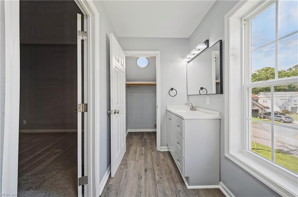 5101 James St Property Photo 39