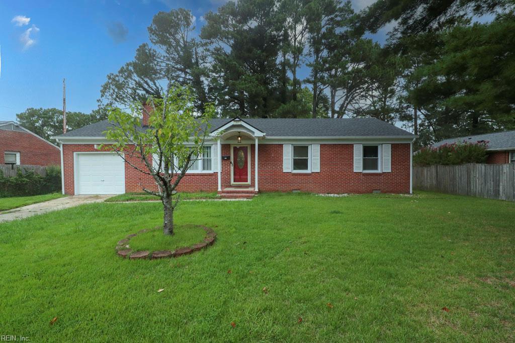 317 Beechmont Dr Property Photo 1