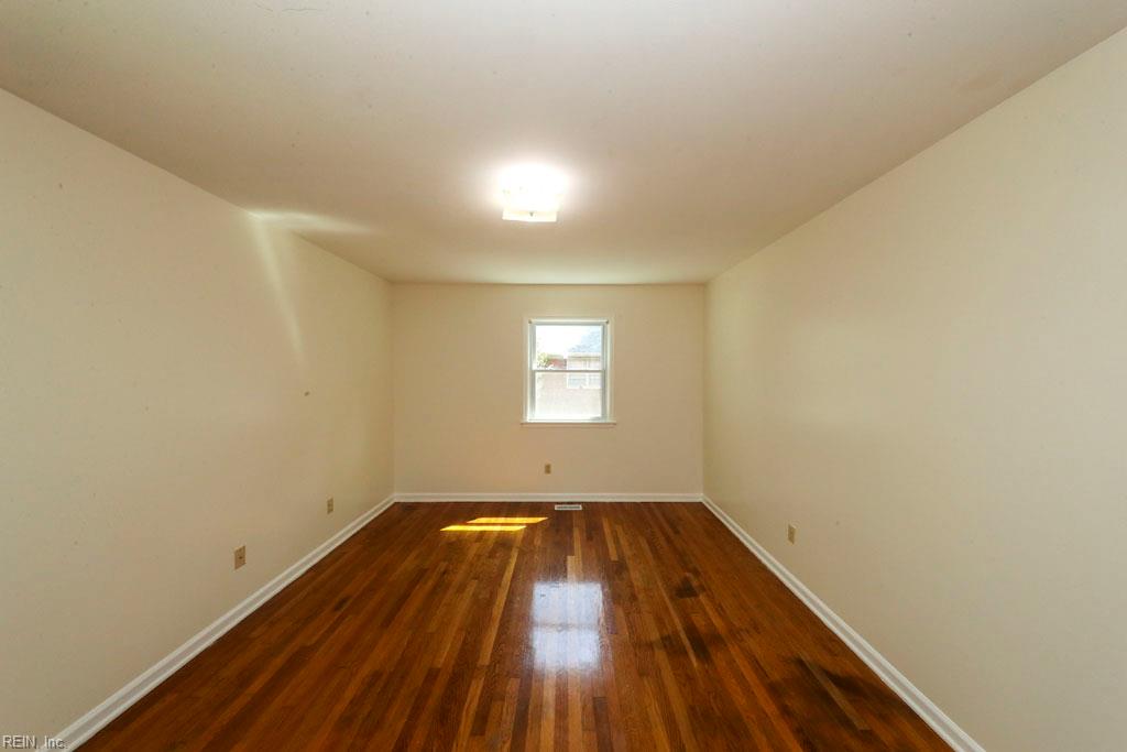 317 Beechmont Dr Property Photo 7