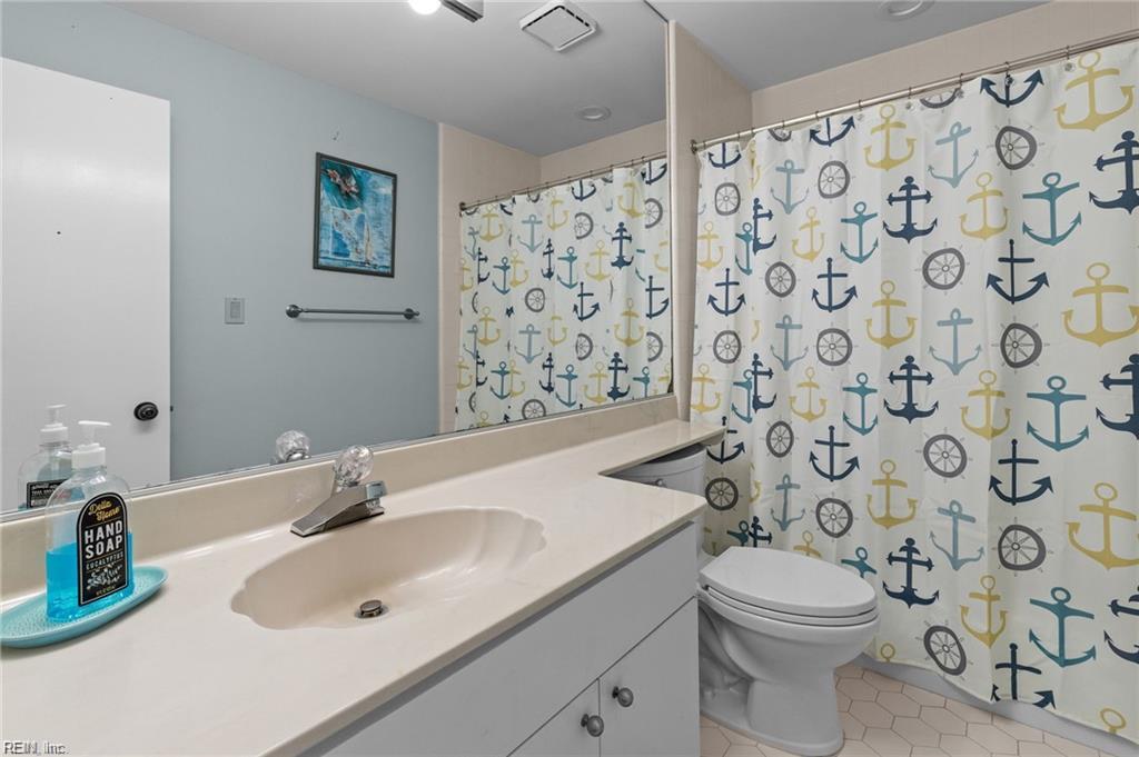 6506 Ocean Front Ave Property Photo 17
