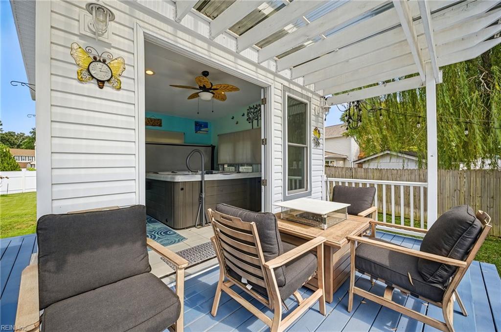 1608 Willimantic Ct Property Photo 38