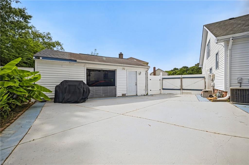 1608 Willimantic Ct Property Photo 41