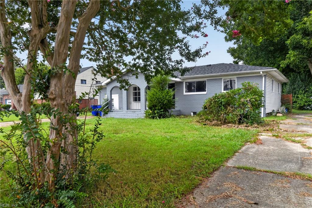 480 Pepper Mill Ln Property Photo 3