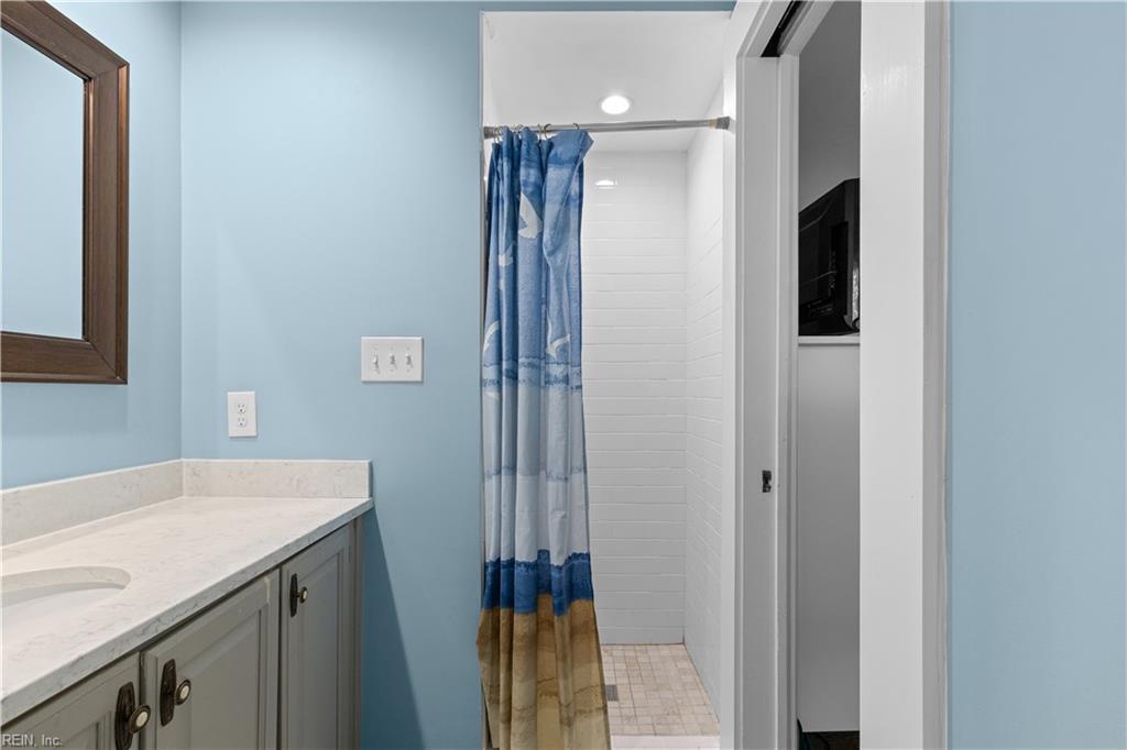 661 Green Valley Dr Property Photo 28
