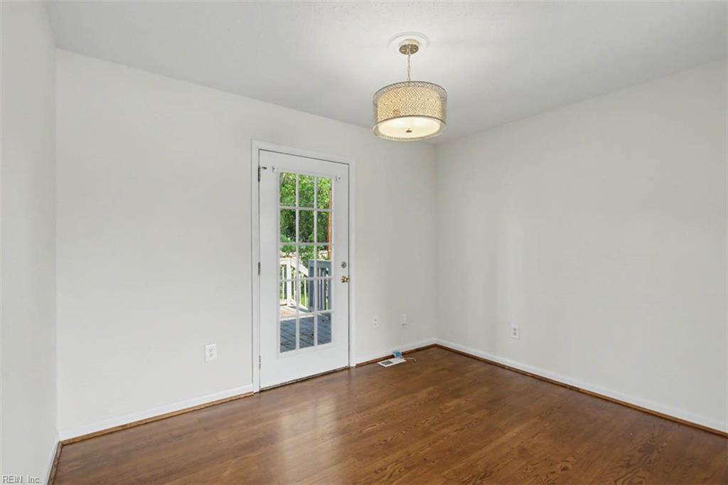 8536 Orcutt Ave Property Photo 14