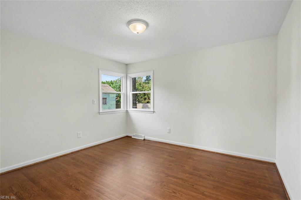 8536 Orcutt Ave Property Photo 29