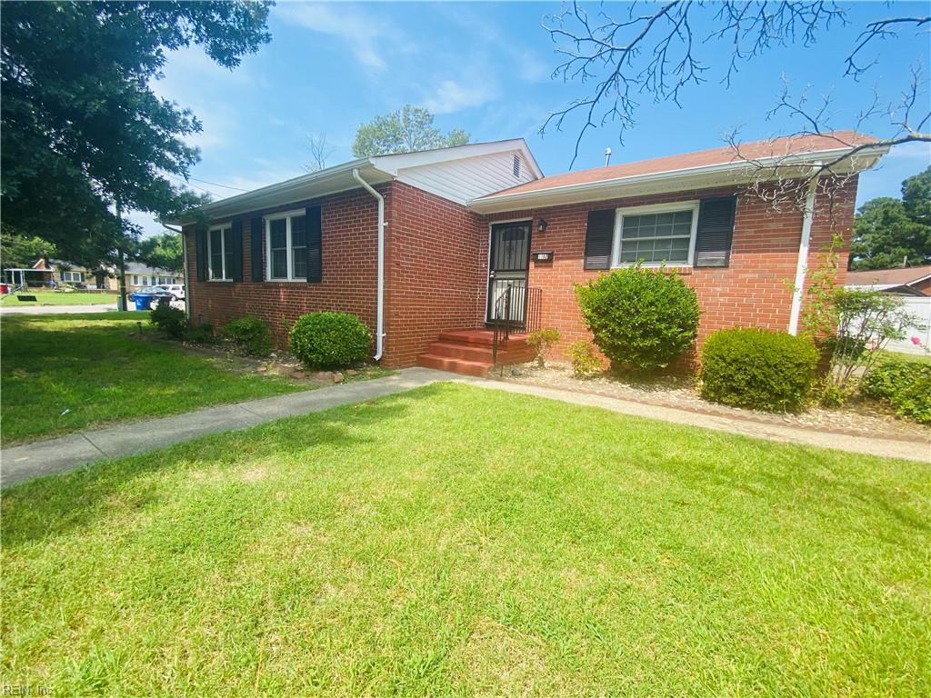 1102 Cavalier Blvd Property Photo 1