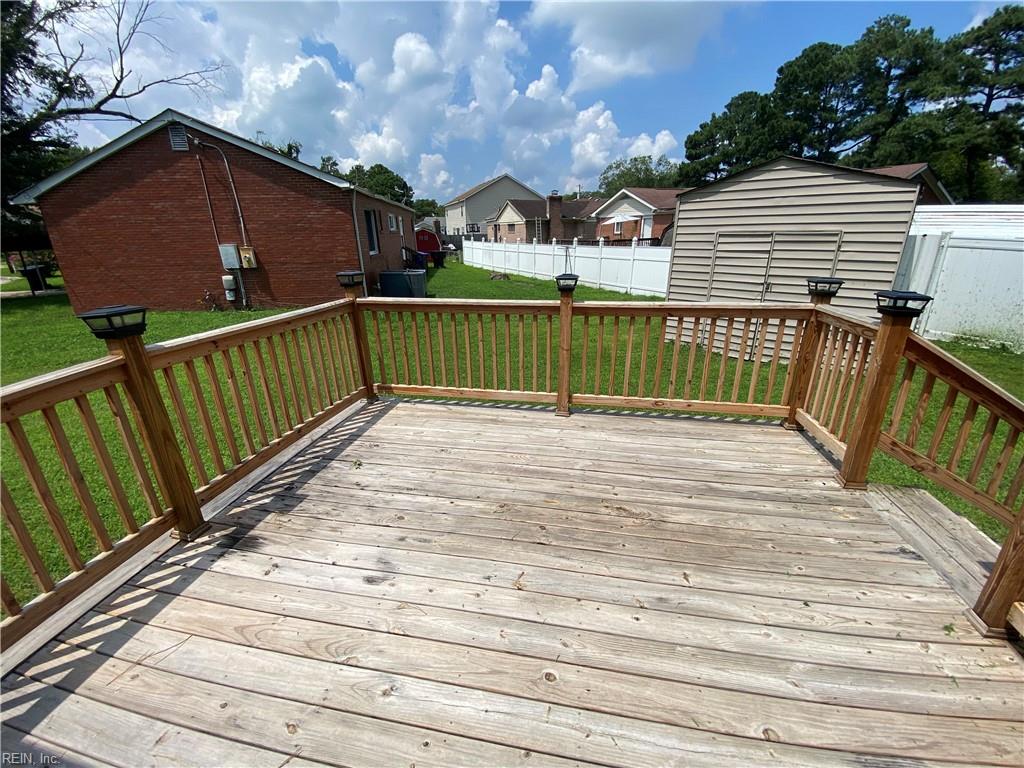 1102 Cavalier Blvd Property Photo 5
