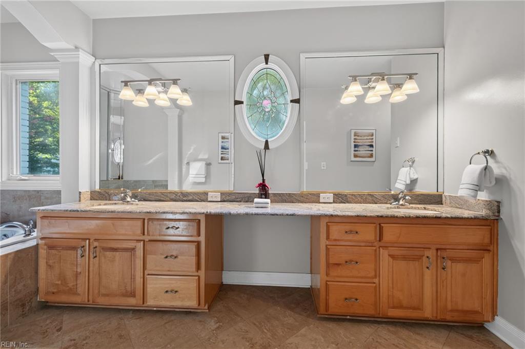 1500 Chandon Cres Property Photo 29