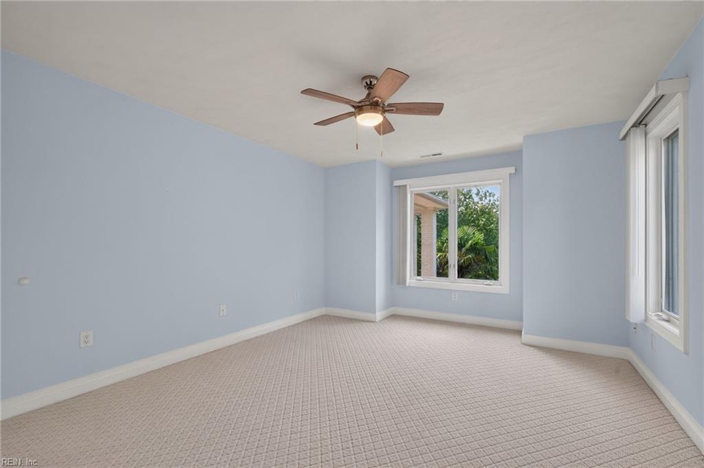 1500 Chandon Cres Property Photo 38
