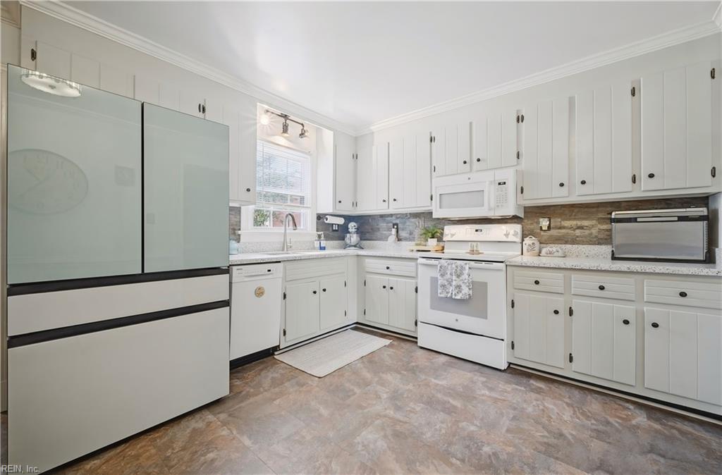 114 Haradd Ln Property Photo 12