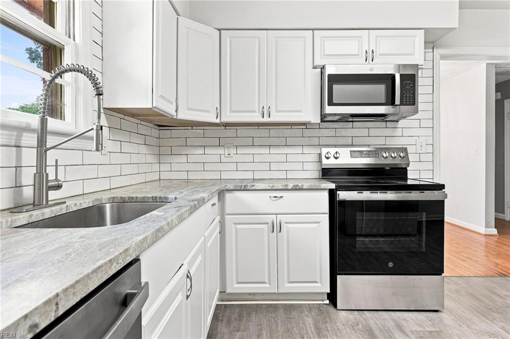 1208 Pineview Ave Property Photo 5