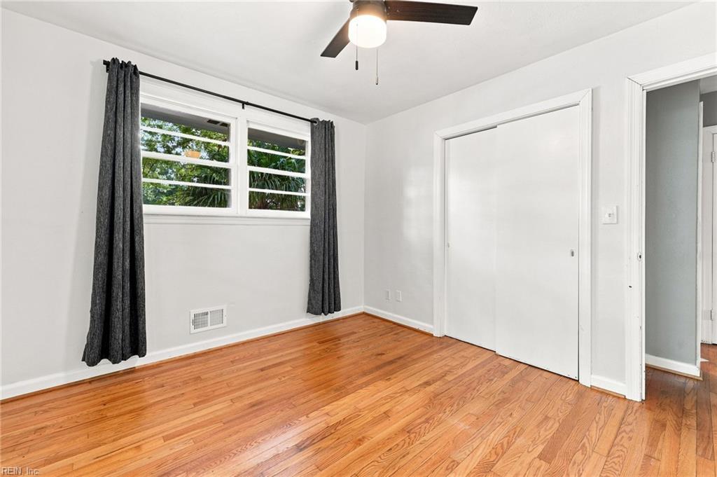 1208 Pineview Ave Property Photo 6