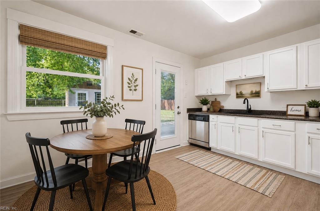 5025 Sancillio Dr Property Photo 7
